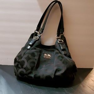 Coach Madison shoulder bag - serial c1120-17689